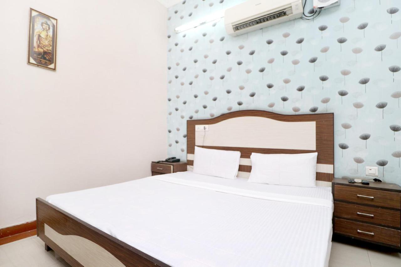 Spot On 43045 Hotel Vivek Plaza Shahpur  Ngoại thất bức ảnh