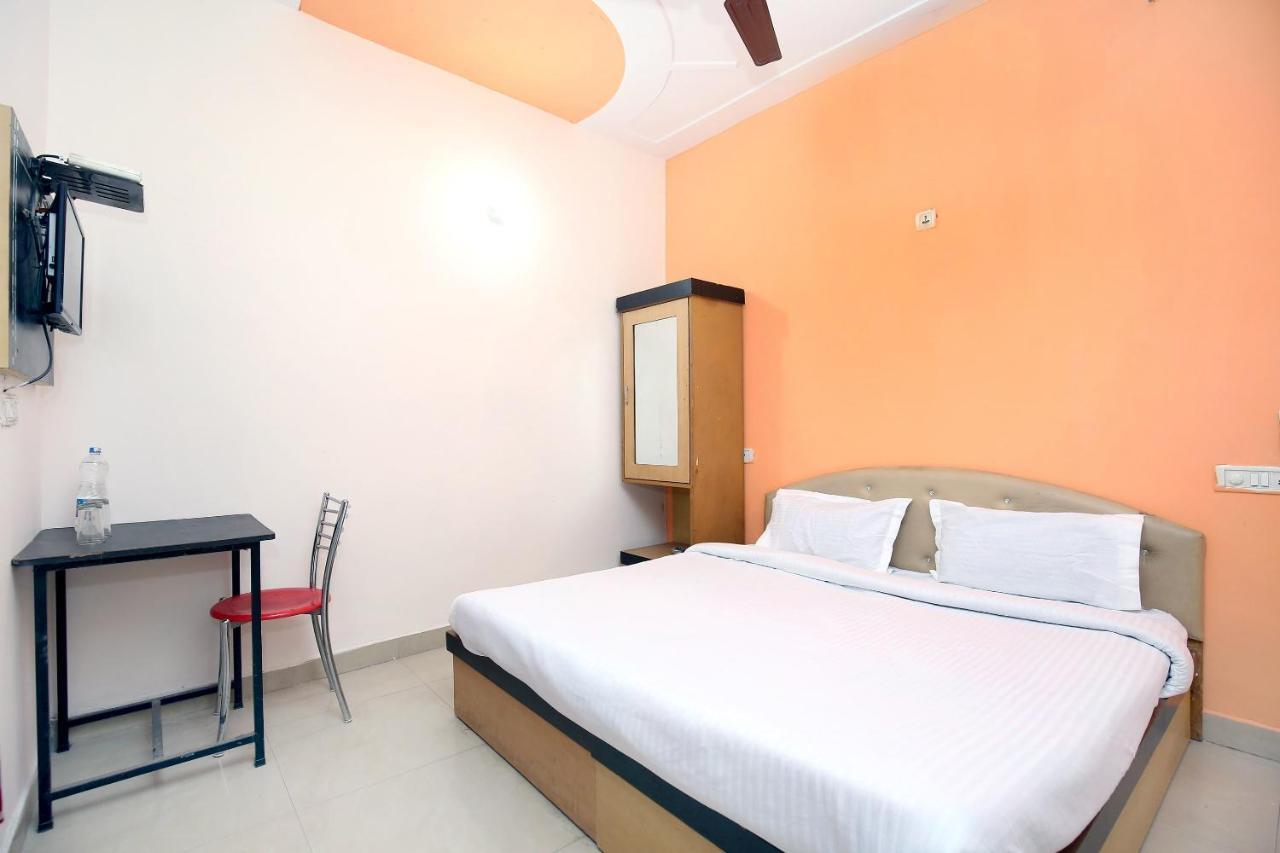 Spot On 43045 Hotel Vivek Plaza Shahpur  Ngoại thất bức ảnh